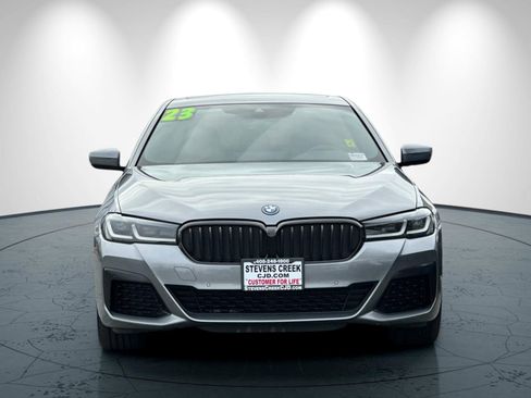 Used 2023 BMW 530e w/ M Sport Package image 9