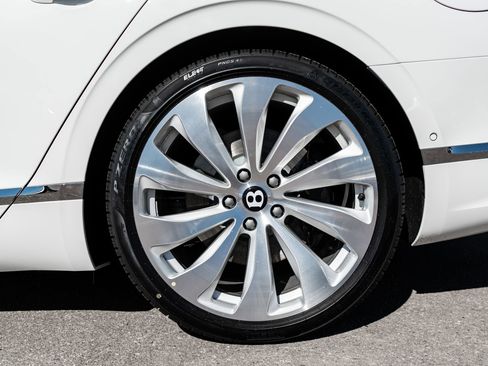 New 2026 Bentley Flying Spur Plug-In Hybrid AWD/4WD image 8