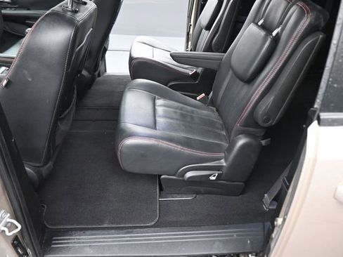 Used 2016 Dodge Grand Caravan R/T w/ Safety Sphere Group image 16