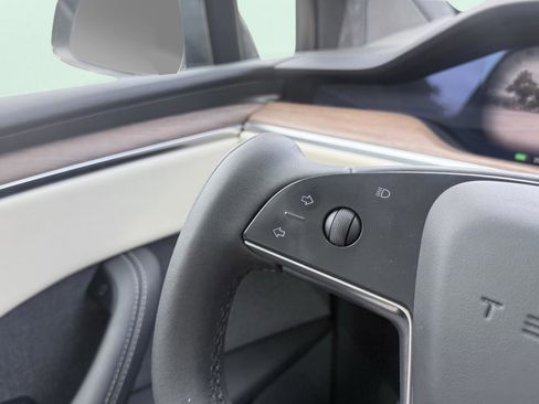 Used 2022 Tesla Model X AWD/4WD image 73