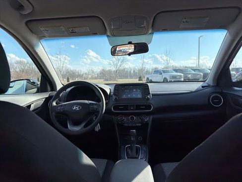 Used 2018 Hyundai Kona SE image 14