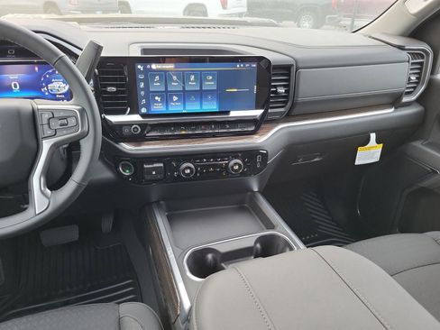 New 2025 Chevrolet Silverado 2500 LT w/ Z71 Chrome Sport Edition image 15