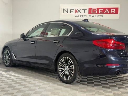 Used 2018 BMW 530e w/ Premium Package 2 RWD image 7
