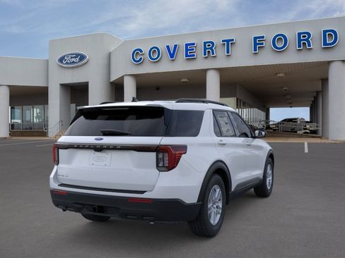 New 2026 Ford Explorer Active RWD image 8