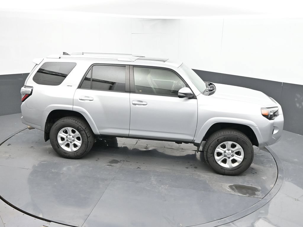 Used 2016 Toyota 4Runner SR5 Premium AWD/4WD image 14