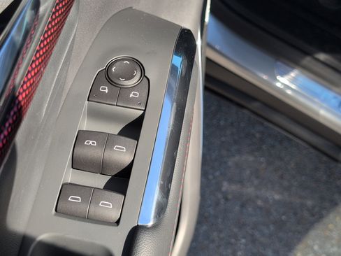 New 2026 Chevrolet Traverse Z71 w/ Enhanced Driving Package image 12