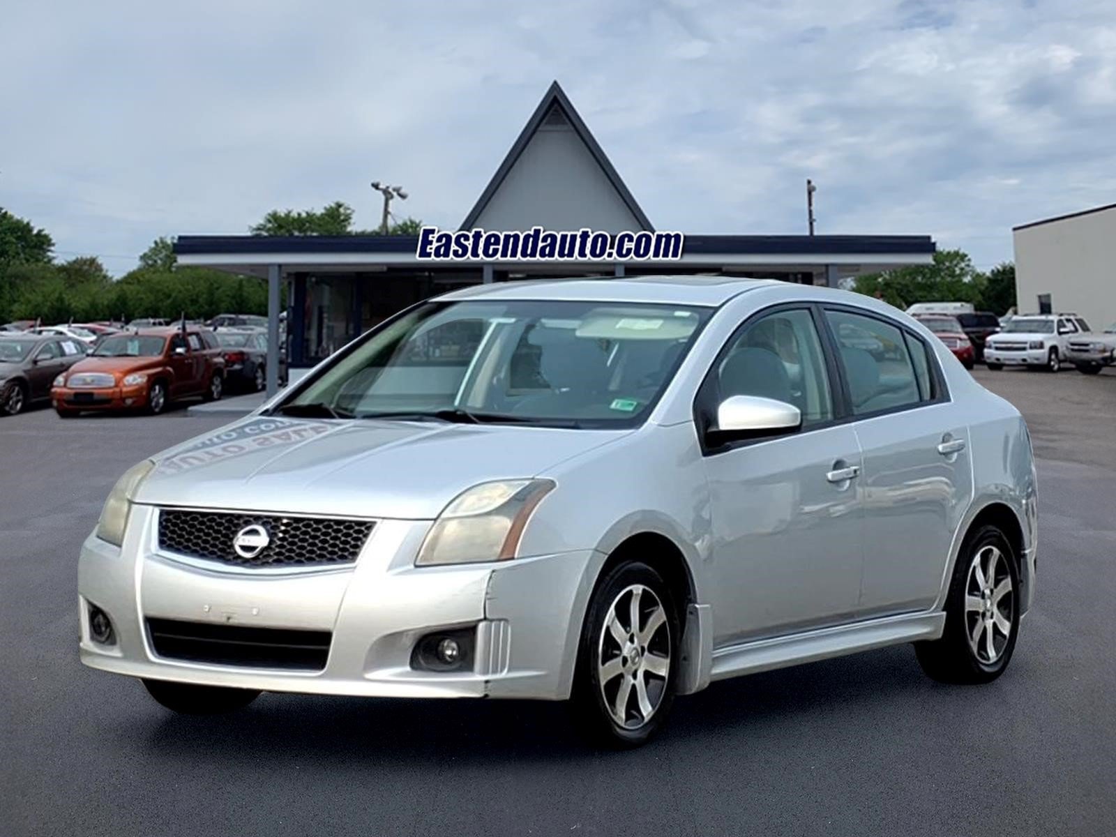 Used 2012 Nissan Sentra 2.0 SR w/ Special Edition Pkg FWD image 1