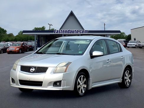 Used 2012 Nissan Sentra 2.0 SR w/ Special Edition Pkg FWD image 1