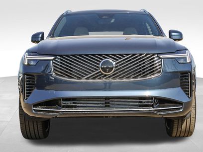 New 2026 Volvo XC90 T8 Plus w/ Protection Package Premier