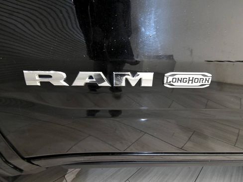 Used 2020 RAM 1500 Limited AWD/4WD image 14