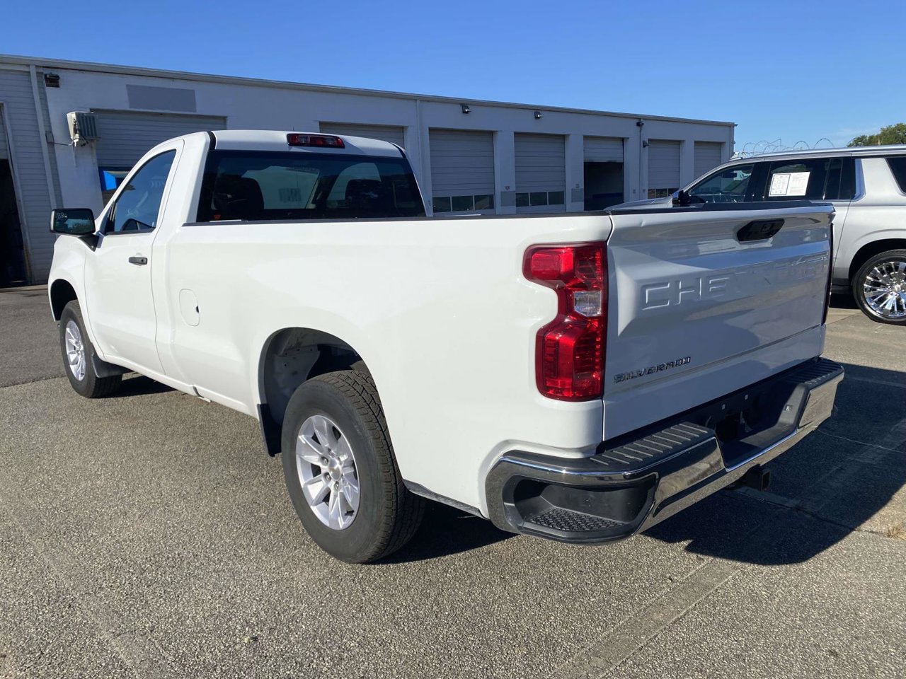 Used 2025 Chevrolet Silverado 1500 W/T RWD image 5