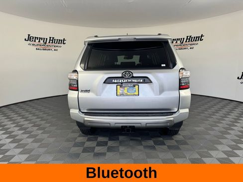 Used 2024 Toyota 4Runner TRD Off-Road Premium image 7