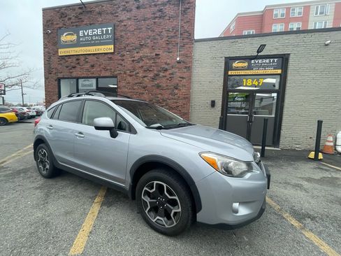Used 2014 Subaru Crosstrek 2.0i Limited AWD/4WD image 1