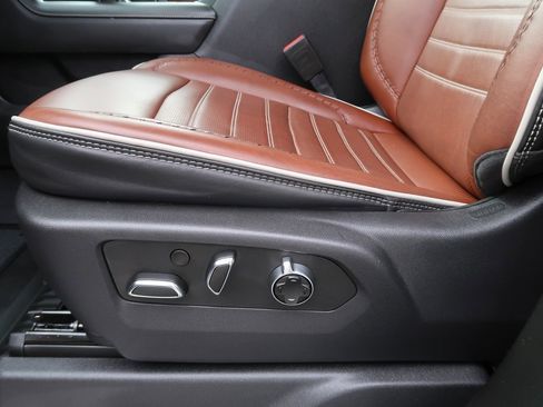 Certified 2023 GMC Sierra 1500 Denali Ultimate image 12