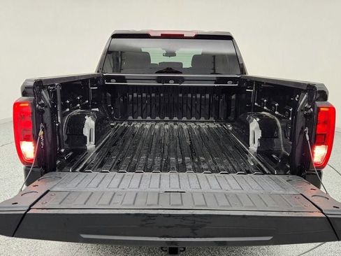 Used 2025 GMC Sierra 1500 Elevation image 19