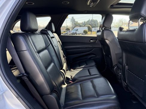 Used 2024 Dodge Durango GT image 37
