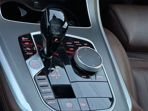 Used 2020 BMW X5 M50i image 19