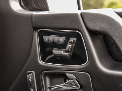 Used 2016 Mercedes-Benz G 65 AMG 4MATIC image 91