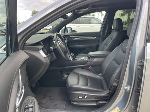 Certified 2024 Cadillac XT6 Luxury w/ LPO, Floor Liner Package image 13