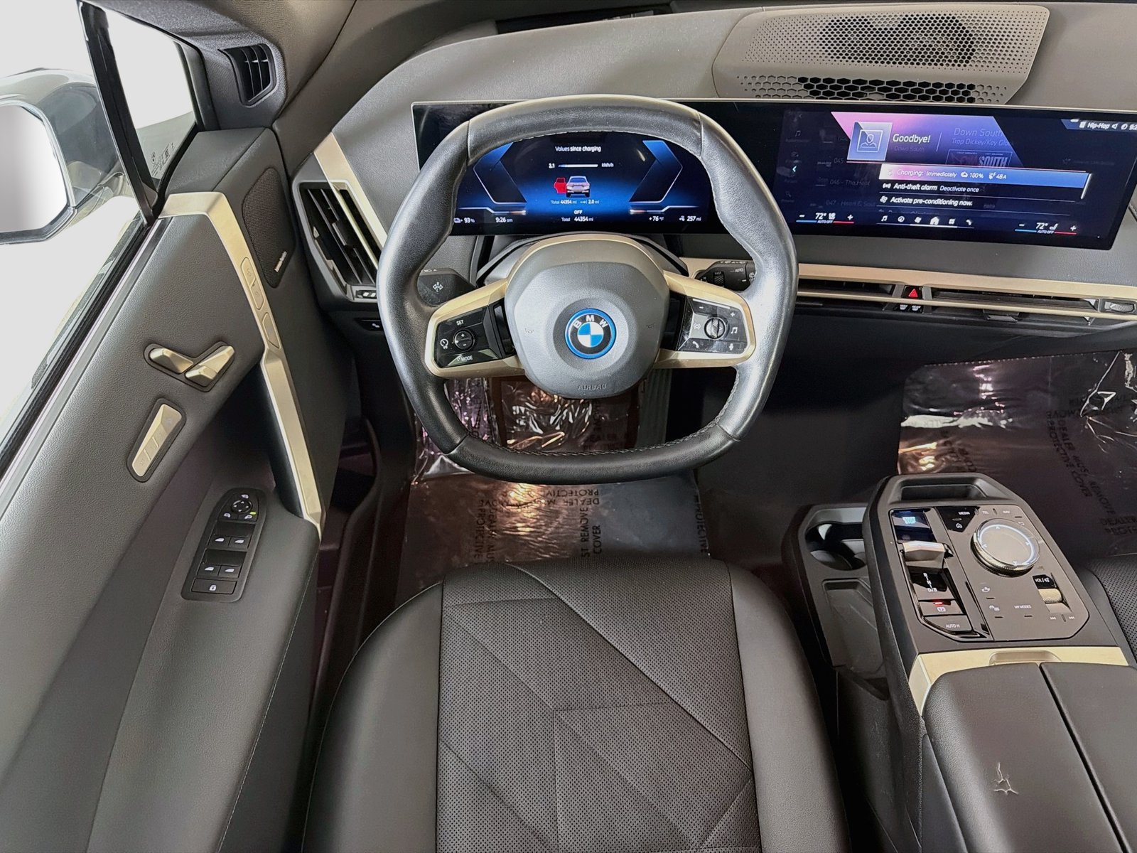Certified 2024 BMW iX xDrive50 w/ Premium Package AWD/4WD image 24