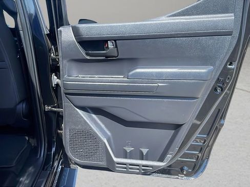 Used 2024 Toyota Tacoma SR image 15