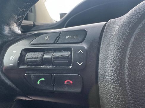 Used 2016 Kia Sorento LX w/ LX Convenience Package image 31