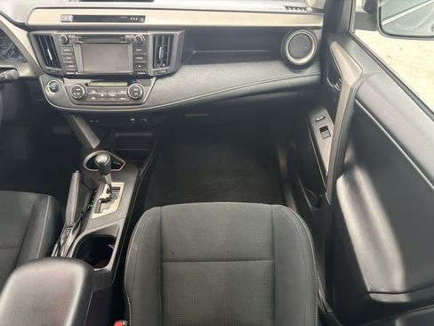 Used 2018 Toyota RAV4 XLE w/ Plus Extra Value Package AWD/4WD image 25