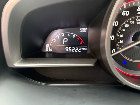 Used 2015 MAZDA MAZDA3 i Grand Touring FWD image 17