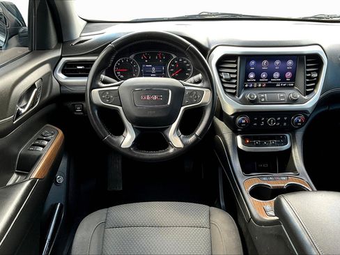 Used 2020 GMC Acadia SLE w/ Driver Convenience Package image 5