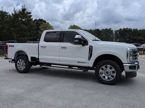 New 2026 Ford F350 Lariat w/ Chrome Package AWD/4WD image 2