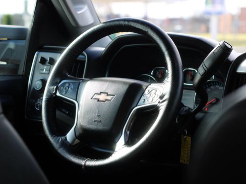 Used 2018 Chevrolet Silverado 2500 LT w/ All Star Edition image 14