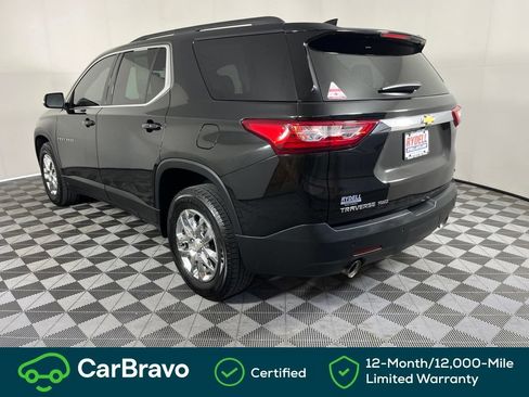 Used 2021 Chevrolet Traverse LT AWD/4WD image 12