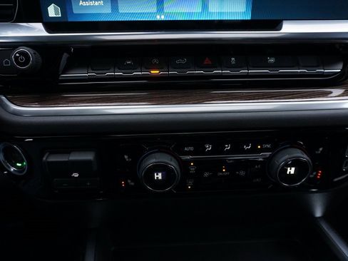 New 2026 Chevrolet Silverado 1500 RST w/ Dark Appearance Package image 15