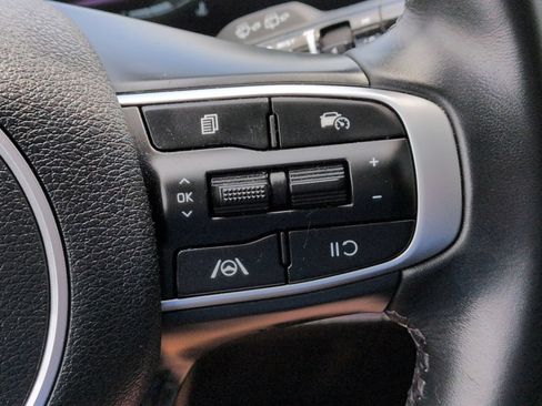 Certified 2024 Kia Sportage EX FWD image 29