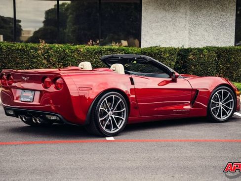 Used 2013 Chevrolet Corvette 427 w/ 1SB Preferred Equipment Group RWD image 59