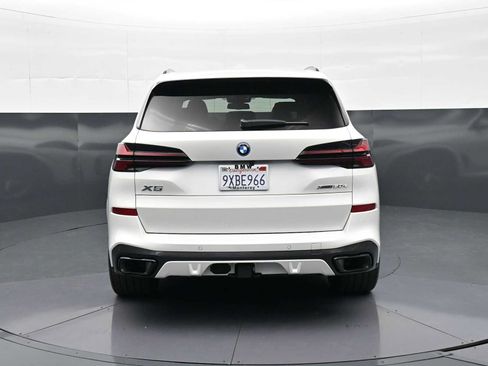 Used 2026 BMW X5 xDrive50e w/ M Sport Package AWD/4WD image 6