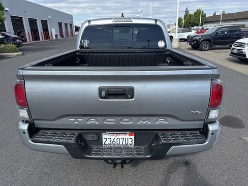 Used 2023 Toyota Tacoma TRD Off-Road w/ Technology Package image 8