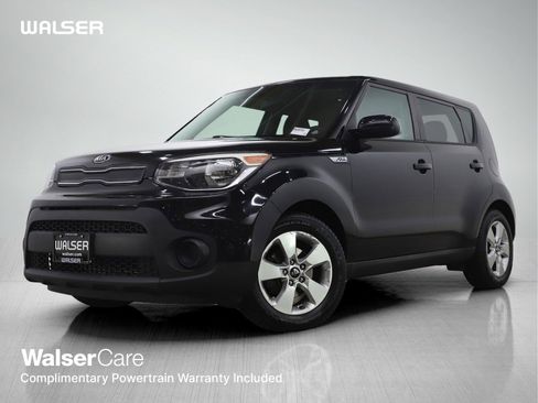 Used 2017 Kia Soul w/ Convenience Package FWD image 1