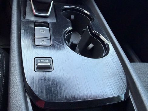 Certified 2021 Nissan Rogue SV image 24