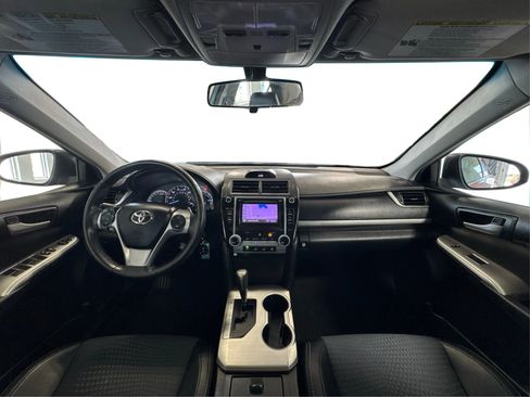 Used 2012 Toyota Camry LE image 26