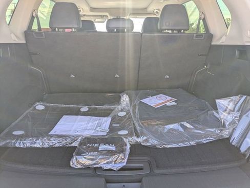 New 2026 Nissan Rogue Platinum w/ Tech Package AWD/4WD image 30