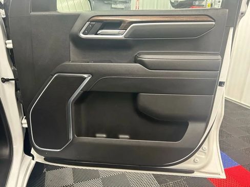 Used 2025 Chevrolet Silverado 1500 LT w/ Work Truck Package AWD/4WD image 22