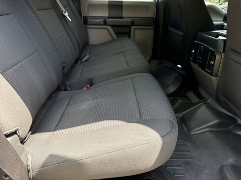 Used 2018 Ford F150 XL w/ Equipment Group 101A Mid AWD/4WD image 15