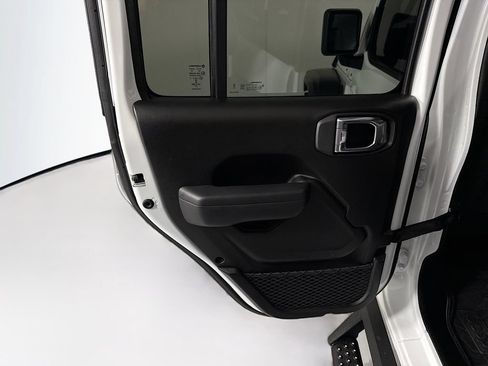 Used 2025 Jeep Wrangler Unlimited Sport AWD/4WD image 26