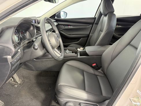 Used 2025 MAZDA MAZDA3 s FWD image 5