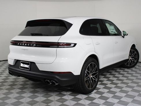 New 2026 Porsche Cayenne image 7