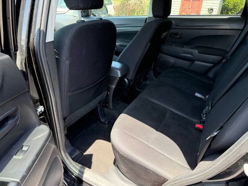 Used 2015 Mitsubishi Outlander Sport ES FWD image 8