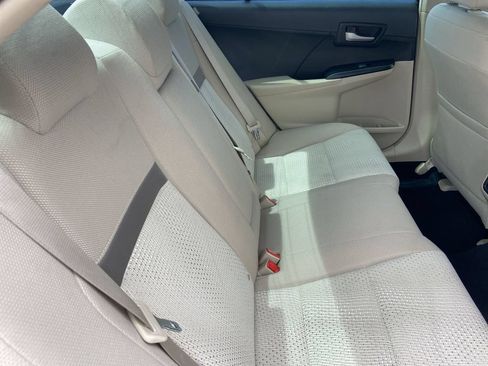 Used 2014 Toyota Camry LE FWD image 20