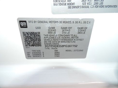 Certified 2023 GMC Sierra 1500 SLT image 6