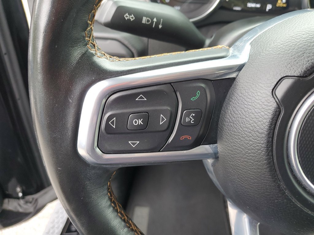 Used 2021 Jeep Wrangler Unlimited Sahara AWD/4WD image 26